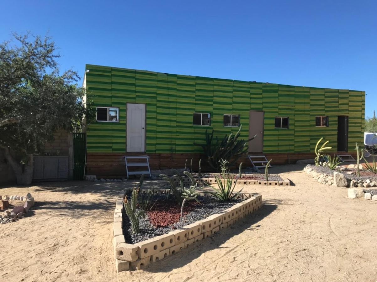 Susu'Z Village Hostel And Rooms La Ventana Exterior foto